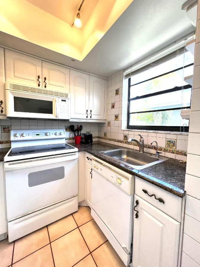 Great Location Condo 2 Min Walk From The Beach Fort Lauderdale Exterior photo